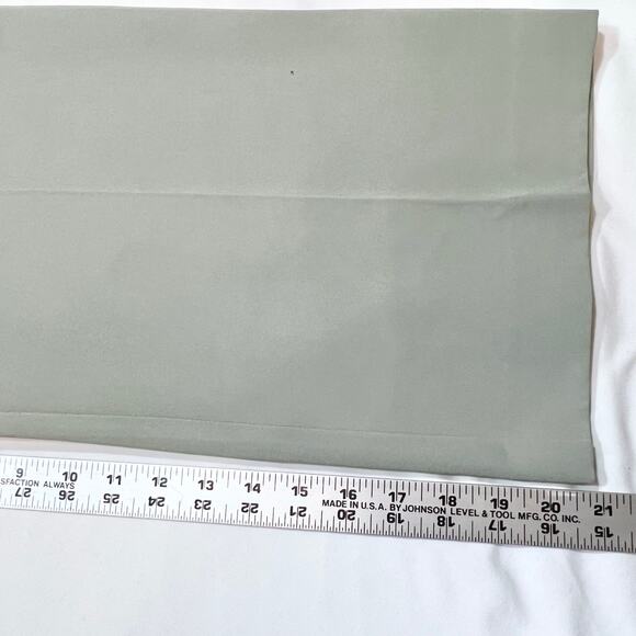 Vince Camuto Jumpsuit Ethereal Dawn Women Size 0 Smoked Sage Green Sleeveless - Picture 11 of 14